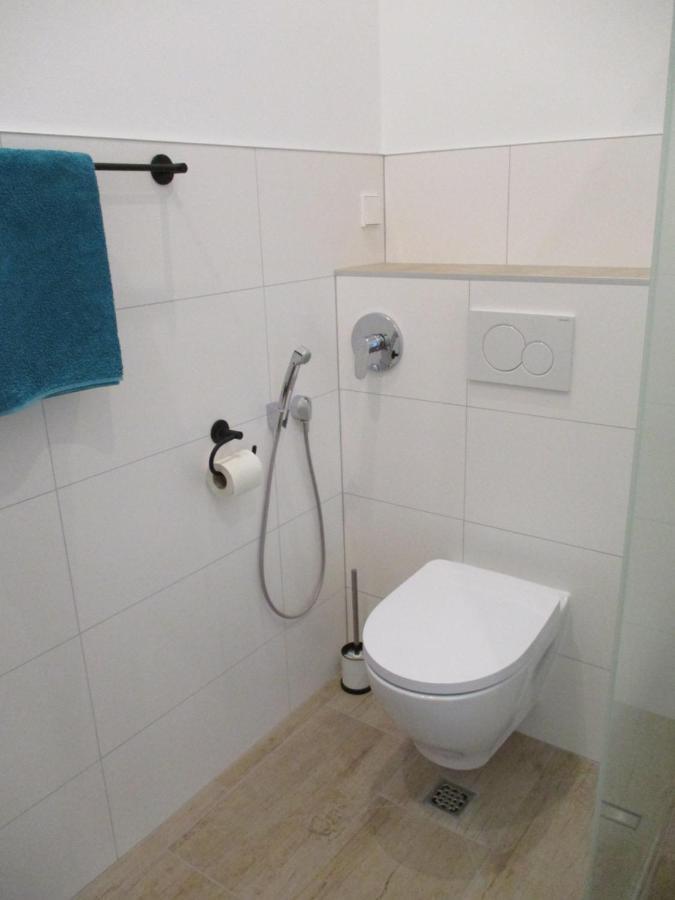 Apartment Am Apfelbaum Reutlingen Buitenkant foto