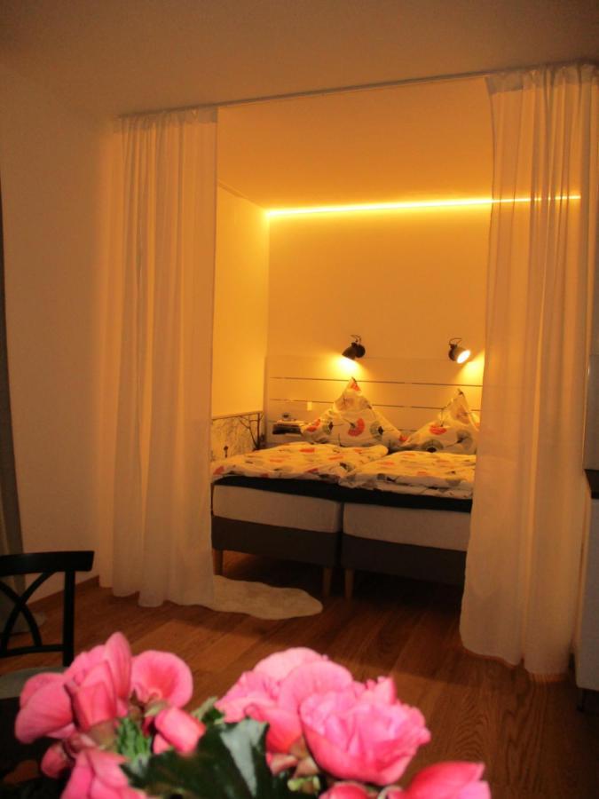 Apartment Am Apfelbaum Reutlingen Buitenkant foto